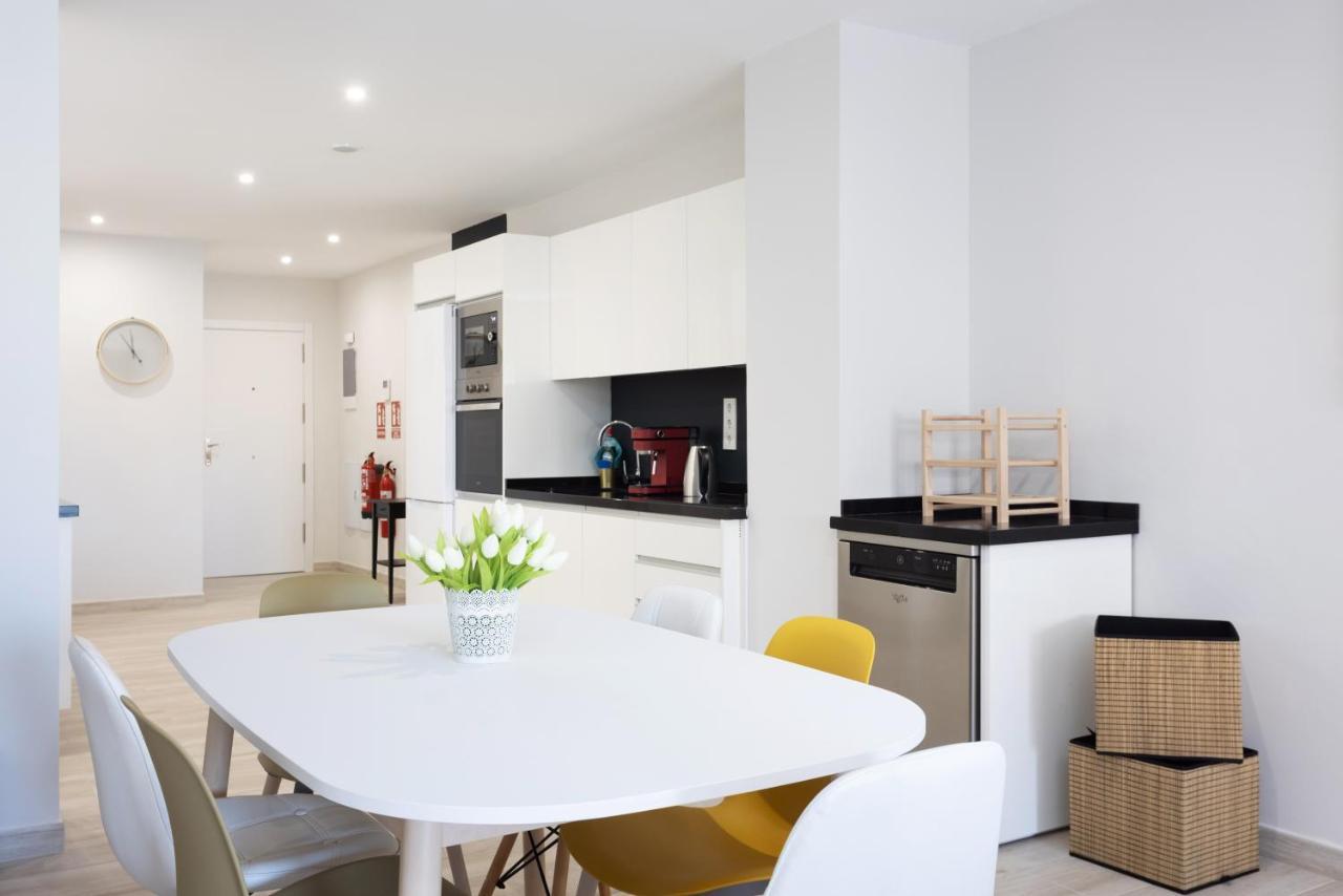 New 140M2 Loft-Style Flat At Town Heart, 3 Beaches Close Casa Leon Эль-Медано Экстерьер фото
